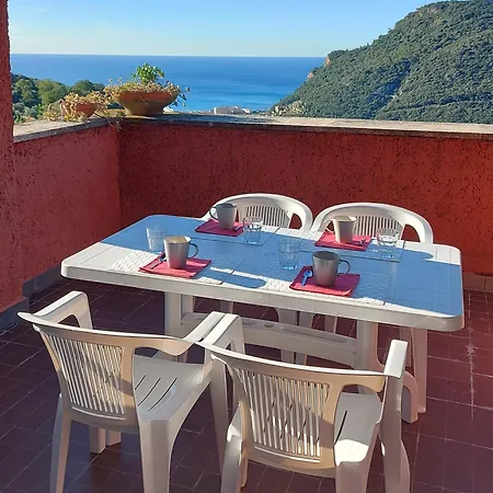 Dream House - Sea View&garden - Pool - Private Box Vakantiehuis Finale Ligure