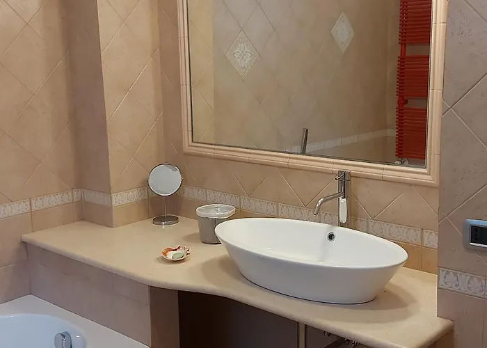Dream House - Sea View & Garden - Pool - Private Box * Finale Ligure