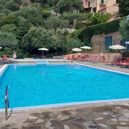 Dream House - Sea View & Garden - Pool - Private Box Hébergement de vacances Finale Ligure