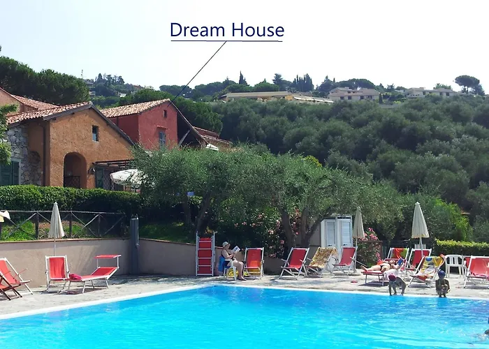 Dream House - Sea View & Garden - Pool - Private Box בית נופש