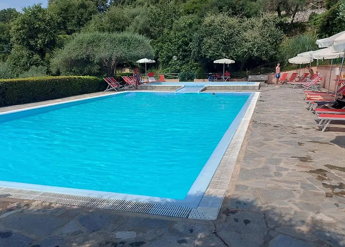 Dream House - Sea View & Garden - Pool - Private Box * Finale Ligure